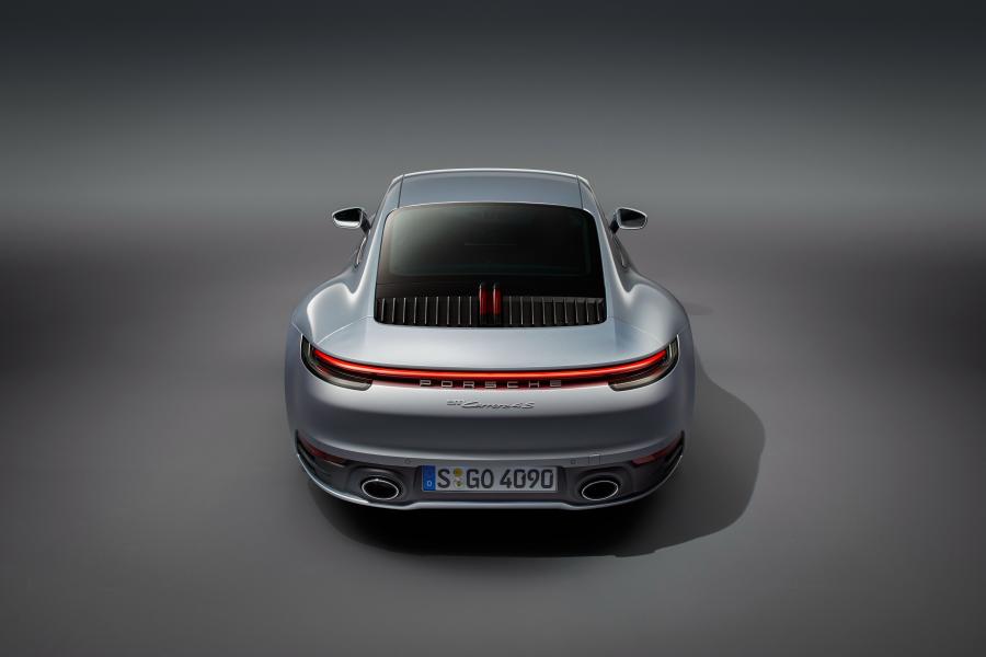  Porsche 911 Carrera 4S (992) 2019 года  (WW) (фото 15 из 60)